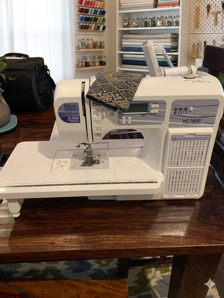 1850 Sewing and Quilting Machine